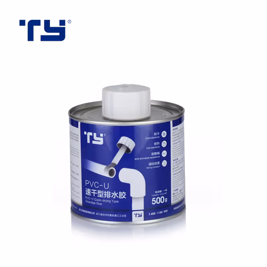 Прозрачный клей на растворителе ПВХ для водопроводных систем.