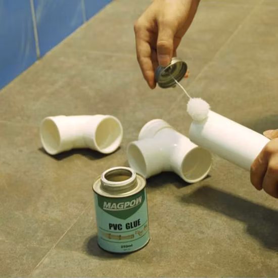 Отличный экологически чистый клей для труб ПВХ.